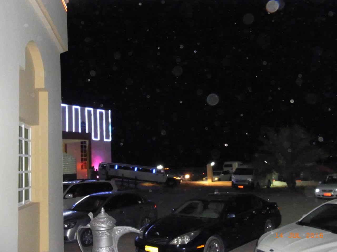 Al Ghazlan Hotel Sinaw Ruddah Exterior photo