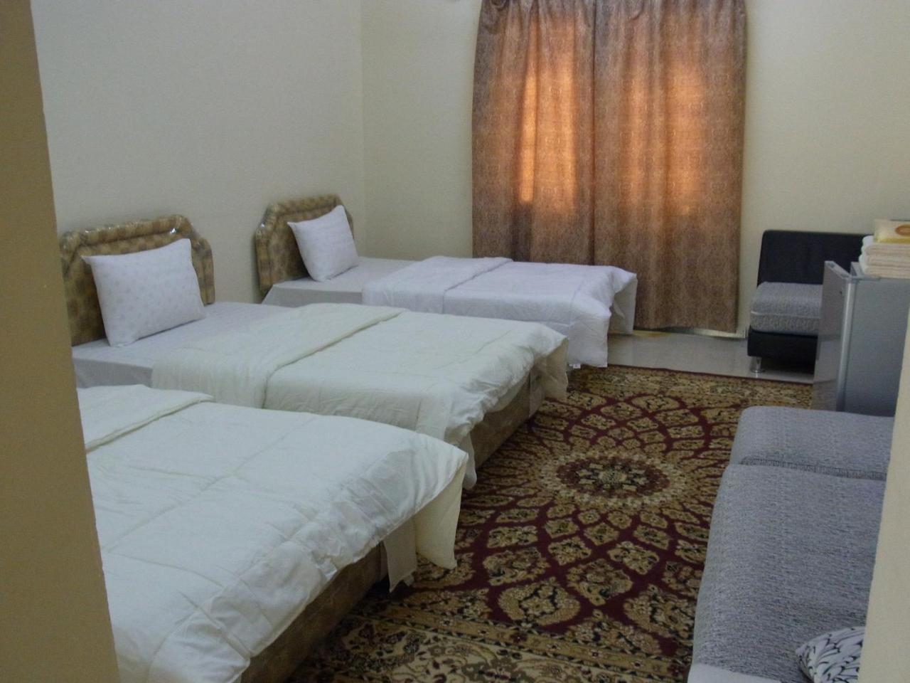Al Ghazlan Hotel Sinaw Ruddah Exterior photo